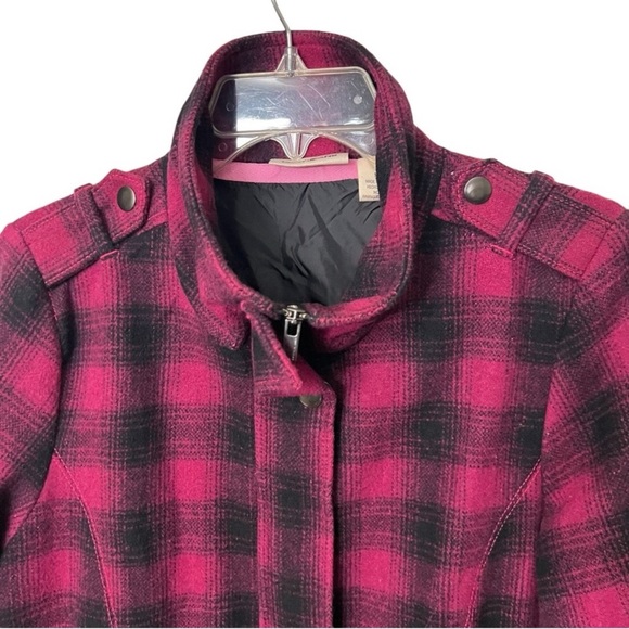 DKNY Coat Size Medium - Picture 6 of 12